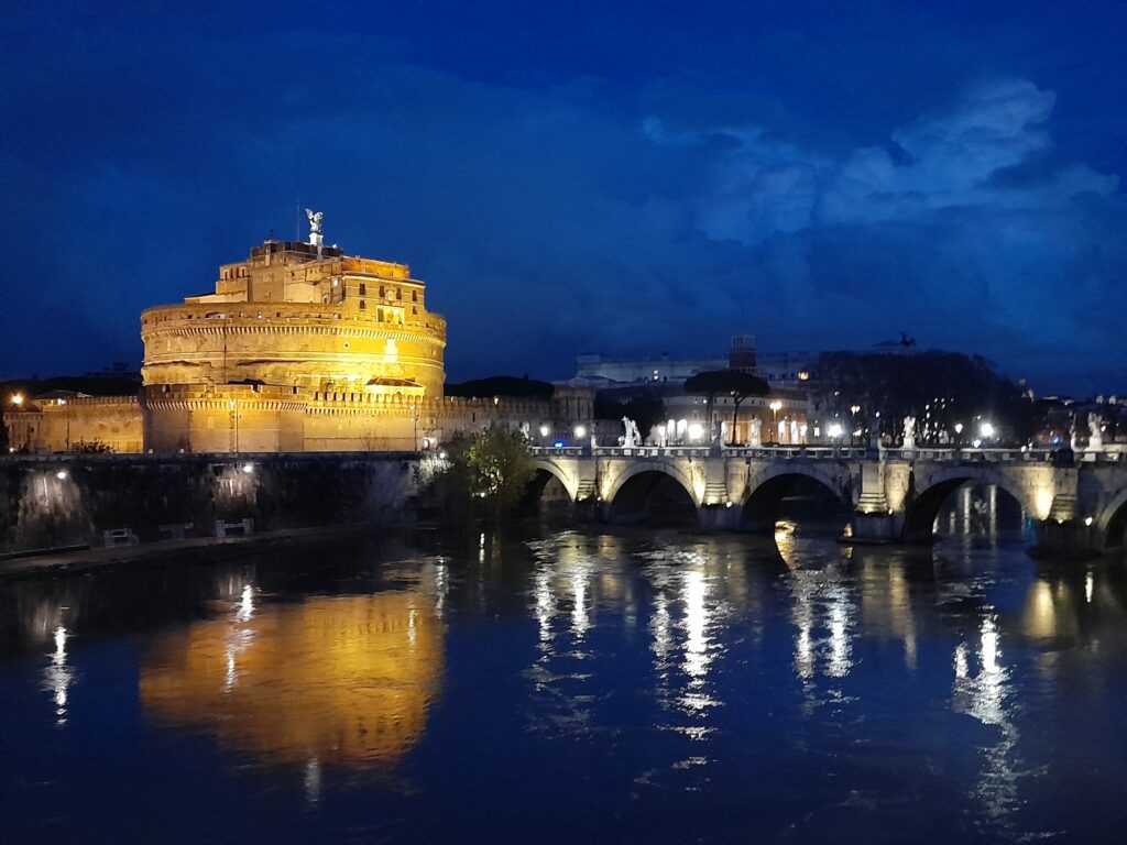 Tiber river at night